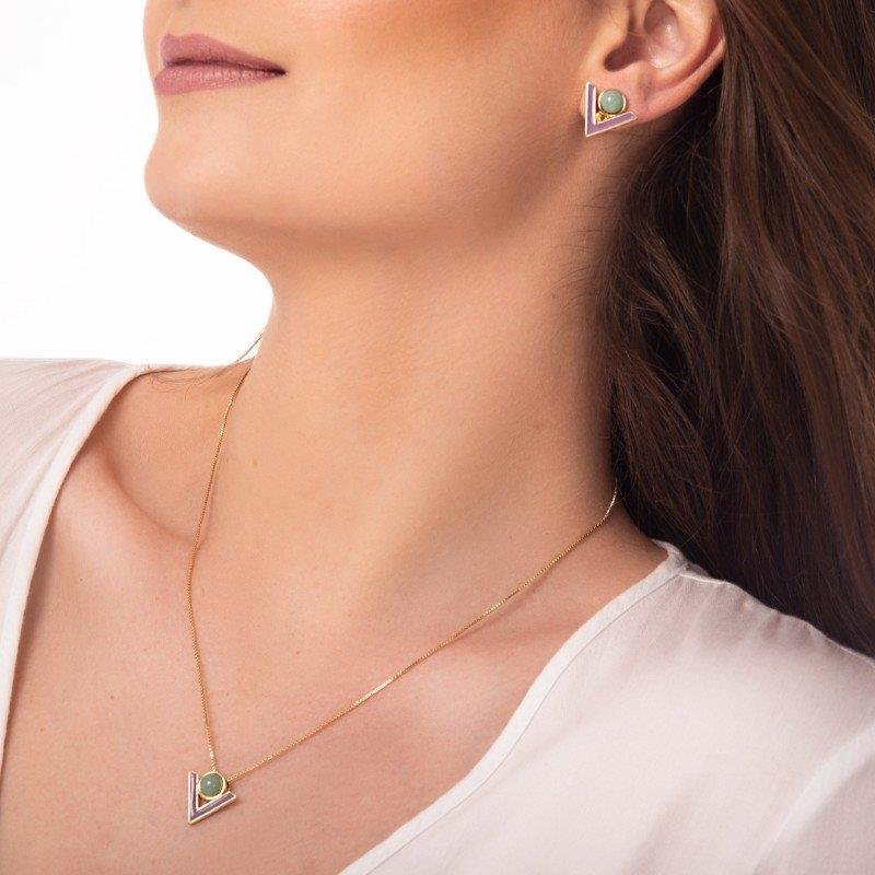 BRINCO FOLHEADO A OURO COM ESMALTE PRETO