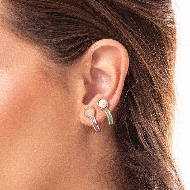 BRINCO FOLHEADO A OURO COM ESMALTE VERDE