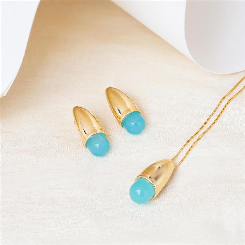 CONJUNTO FOLHEADO A OURO