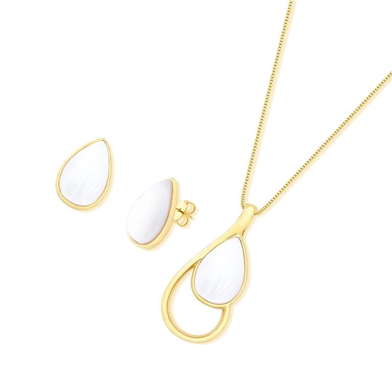 CONJUNTO FOLHEADO A OURO