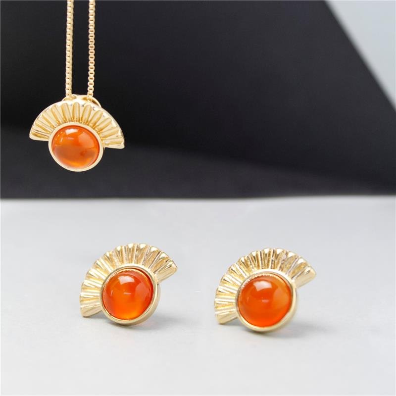 CONJUNTO FOLHEADO A OURO