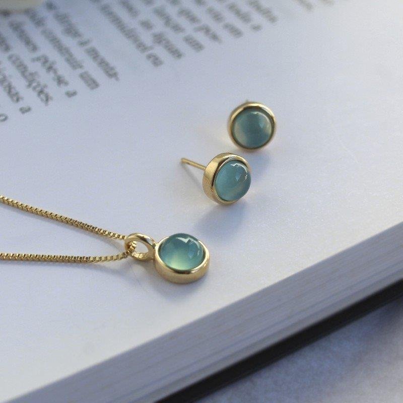 CONJUNTO FOLHEADO A OURO