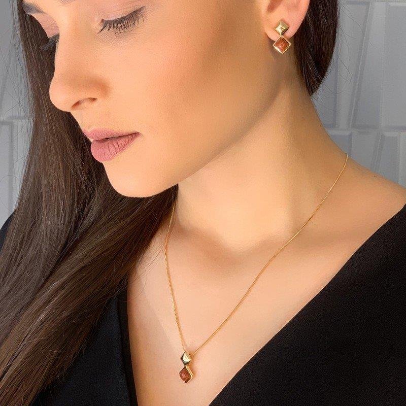 CONJUNTO FOLHEADO A OURO