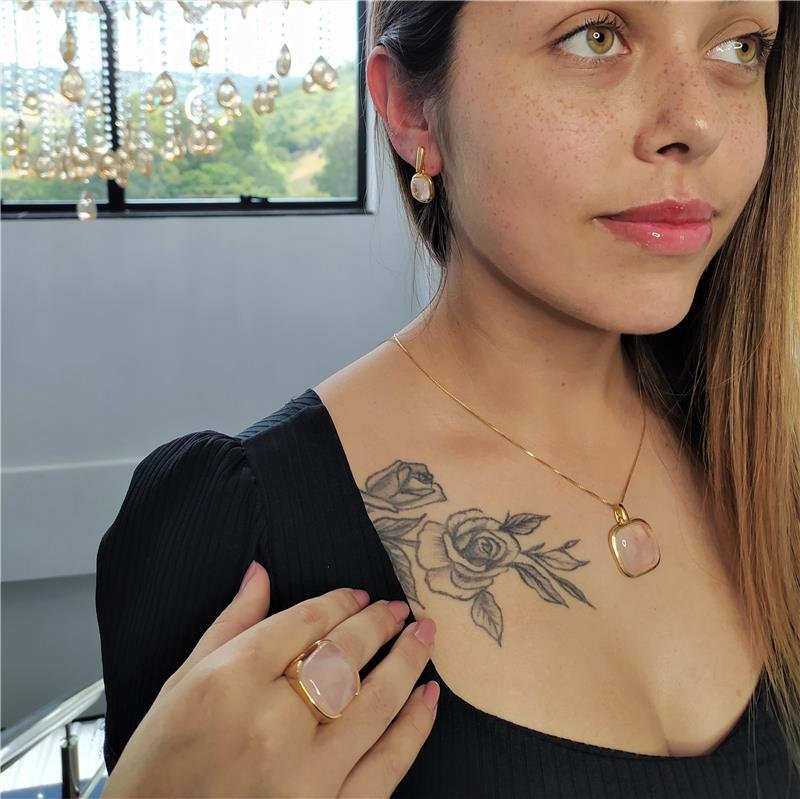CONJUNTO FOLHEADO A OURO
