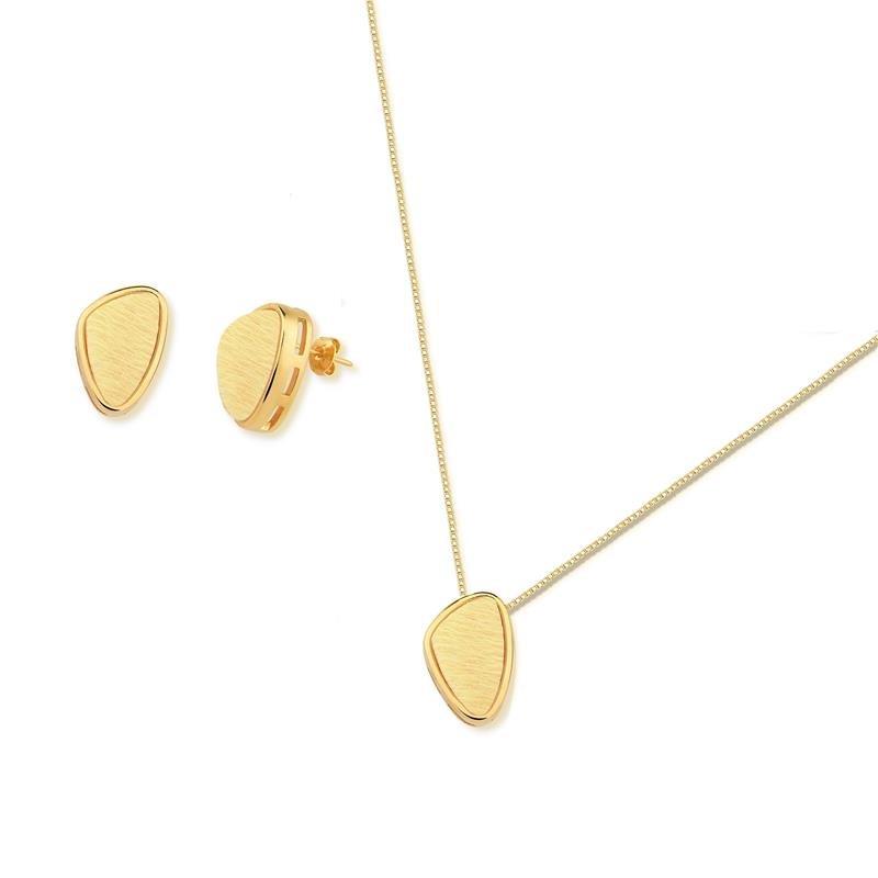 CONJUNTO FOLHEADO A OURO