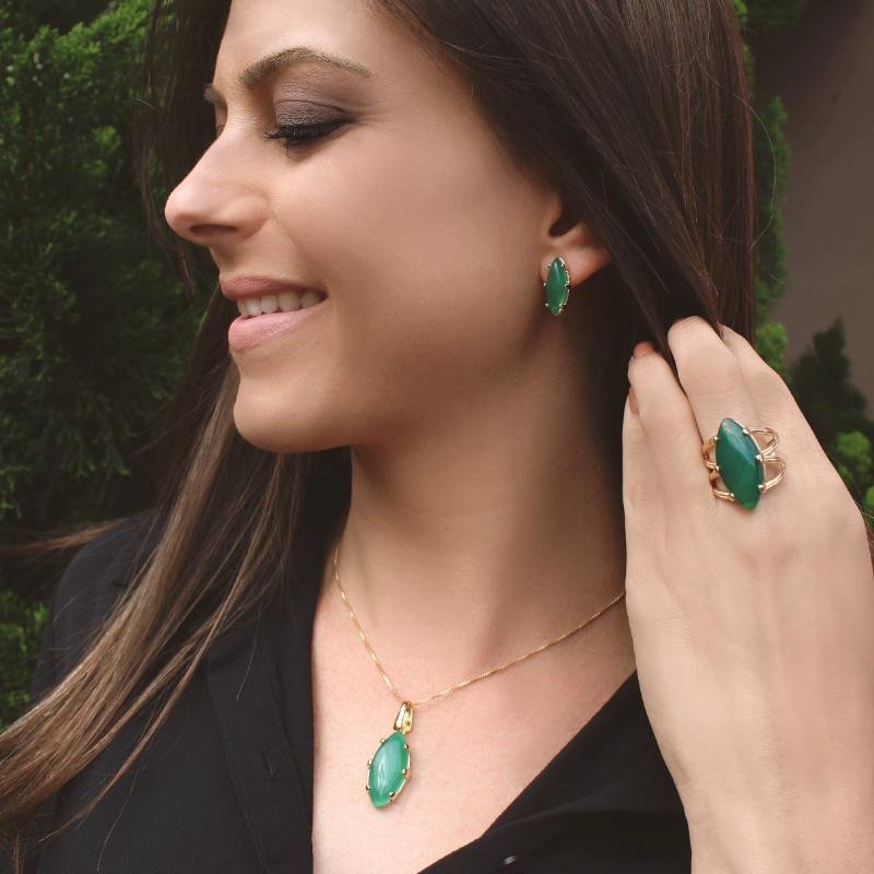 CONJUNTO FOLHEADO A OURO