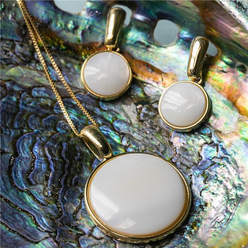 CONJUNTO FOLHEADO A OURO