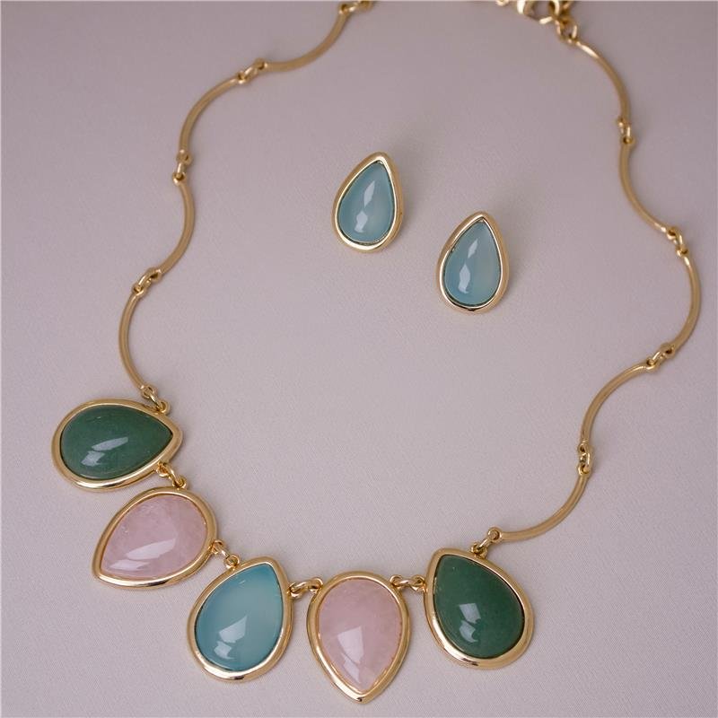 CONJUNTO FOLHEADO A OURO
