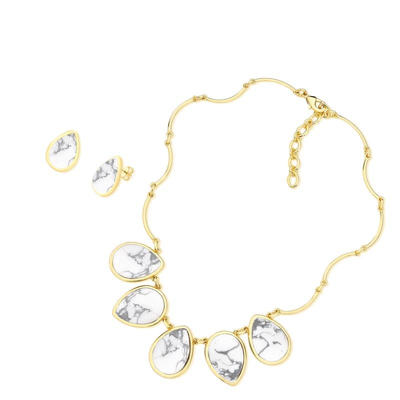 CONJUNTO FOLHEADO A OURO