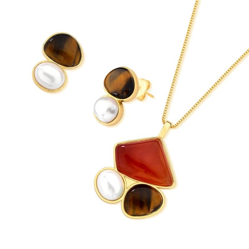 CONJUNTO FOLHEADO A OURO