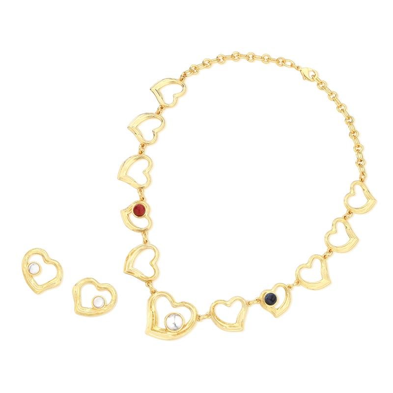 CONJUNTO FOLHEADO A OURO