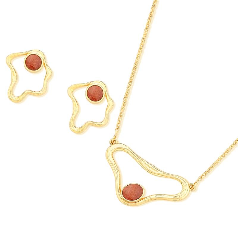 CONJUNTO FOLHEADO A OURO