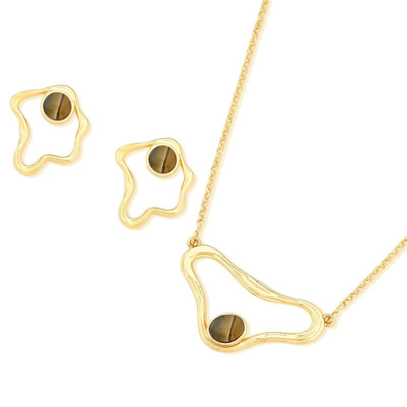 CONJUNTO FOLHEADO A OURO