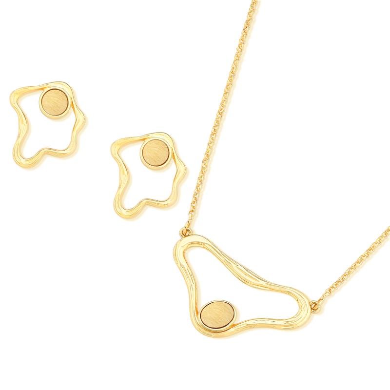 CONJUNTO FOLHEADO A OURO