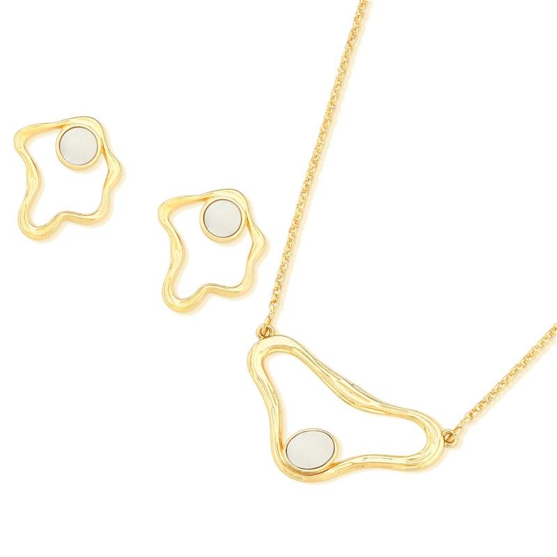 CONJUNTO FOLHEADO A OURO