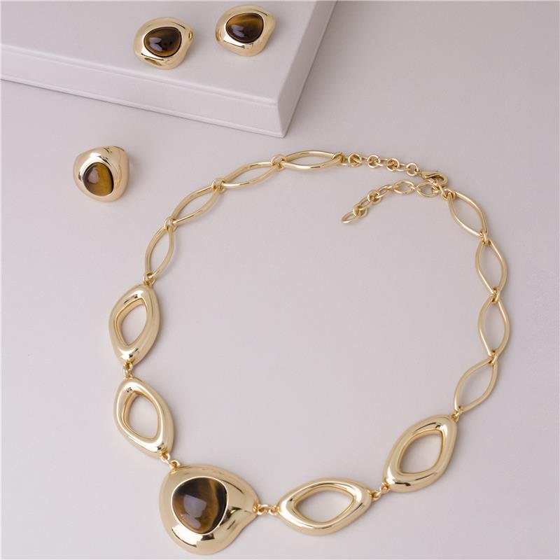 CONJUNTO FOLHEADO A OURO
