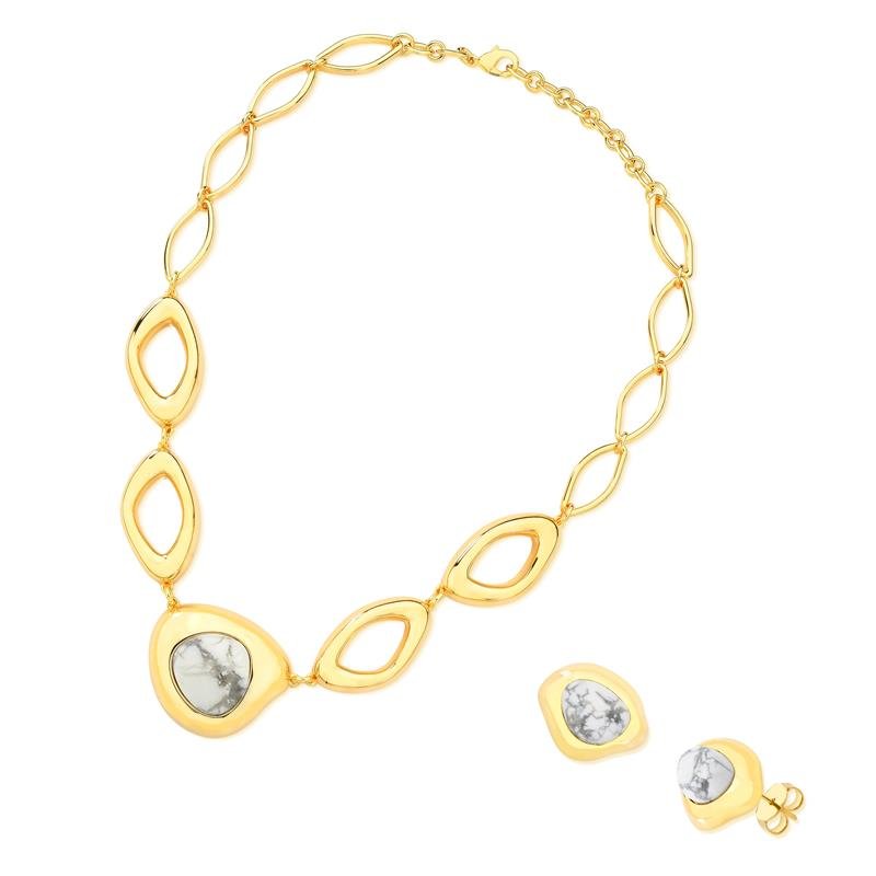CONJUNTO FOLHEADO A OURO