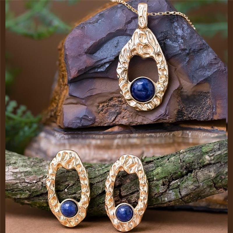 CONJUNTO FOLHEADO A OURO
