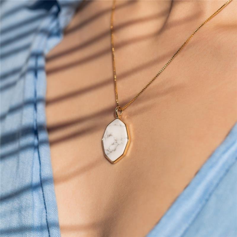 CONJUNTO FOLHEADO A OURO