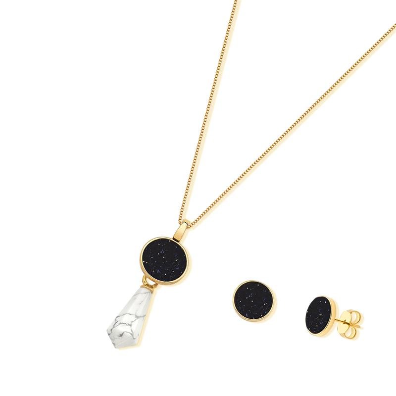 CONJUNTO FOLHEADO A OURO