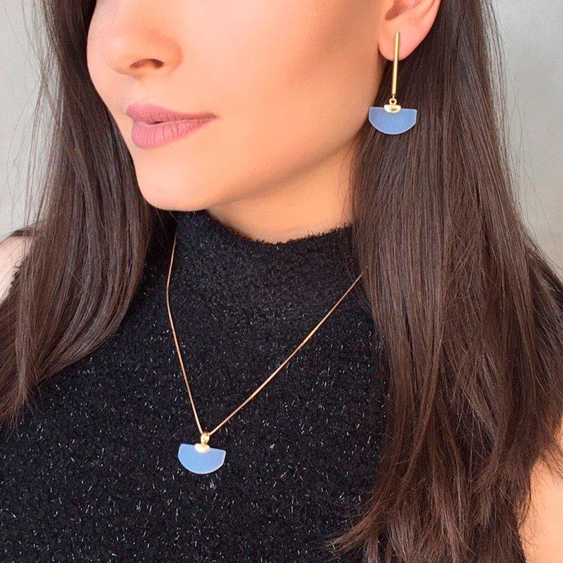 CONJUNTO FOLHEADO A OURO