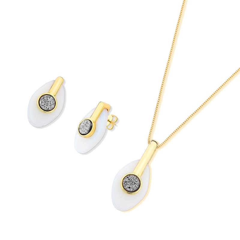 CONJUNTO FOLHEADO A OURO