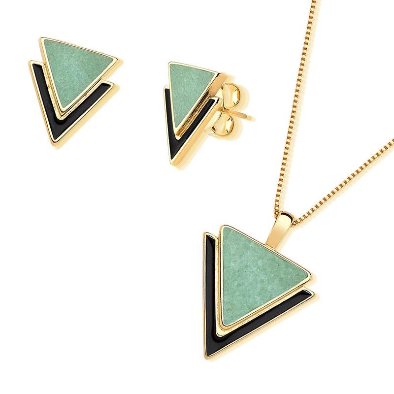 CONJUNTO FOLHEADO A OURO
