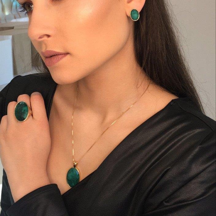 CONJUNTO FOLHEADO A OURO