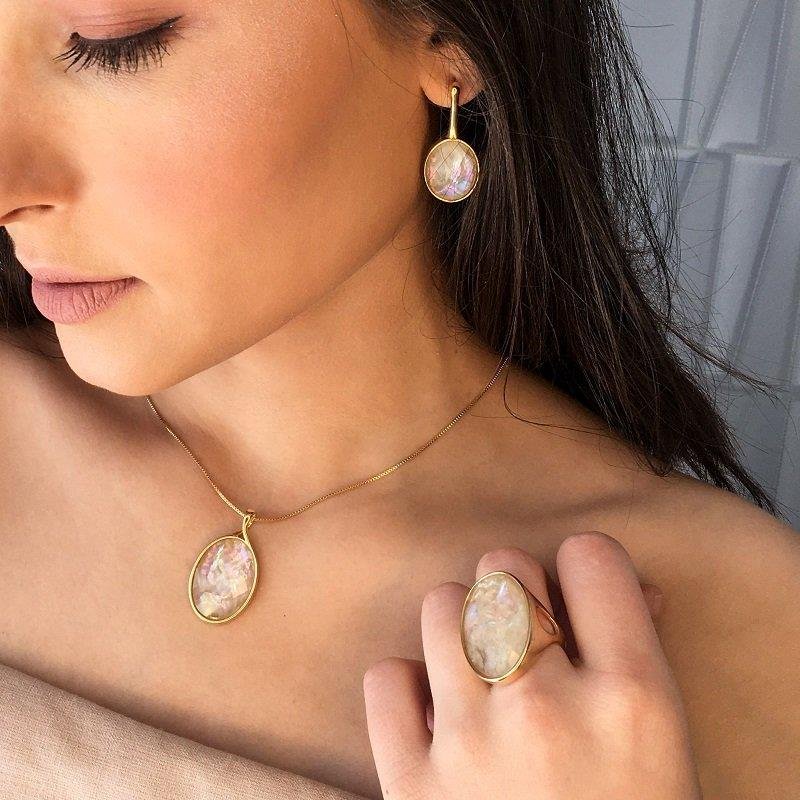 CONJUNTO FOLHEADO A OURO