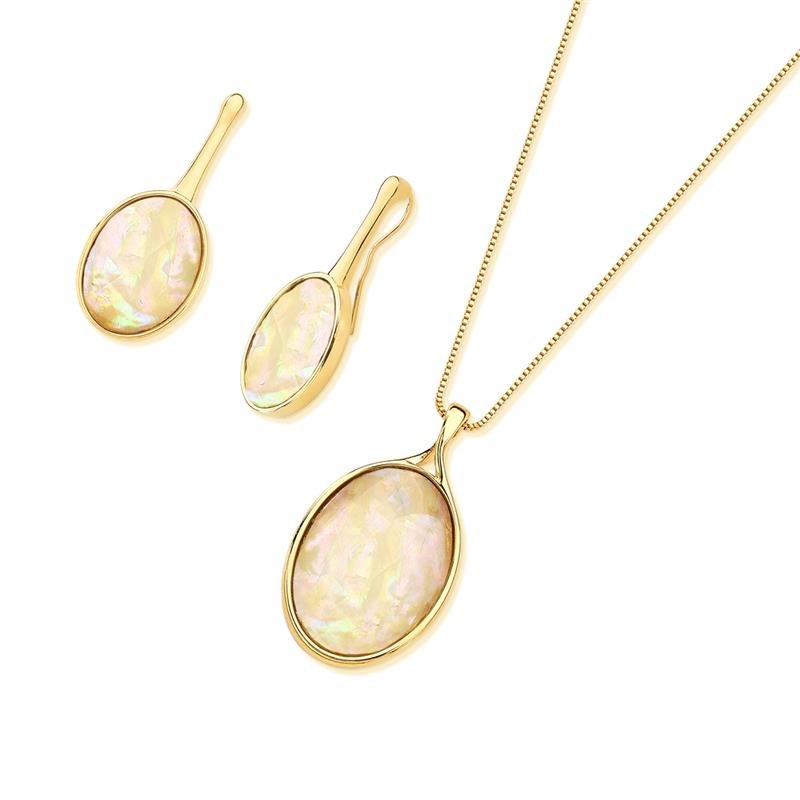 CONJUNTO FOLHEADO A OURO