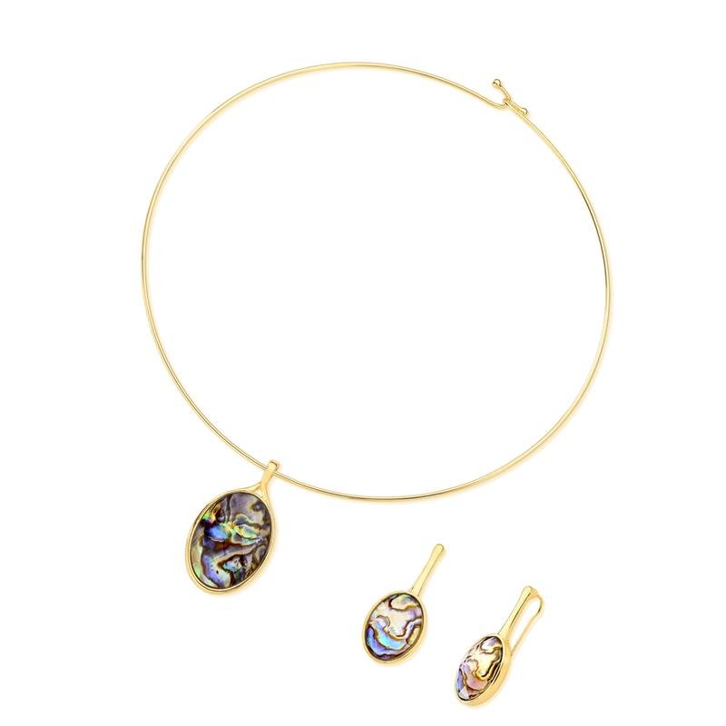 CONJUNTO FOLHEADO A OURO