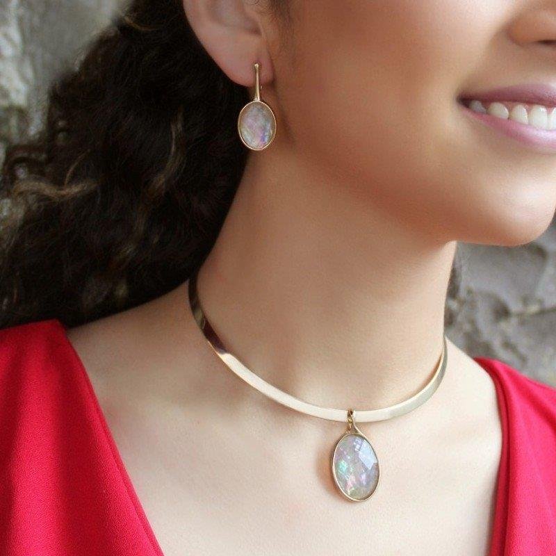 CONJUNTO FOLHEADO A OURO