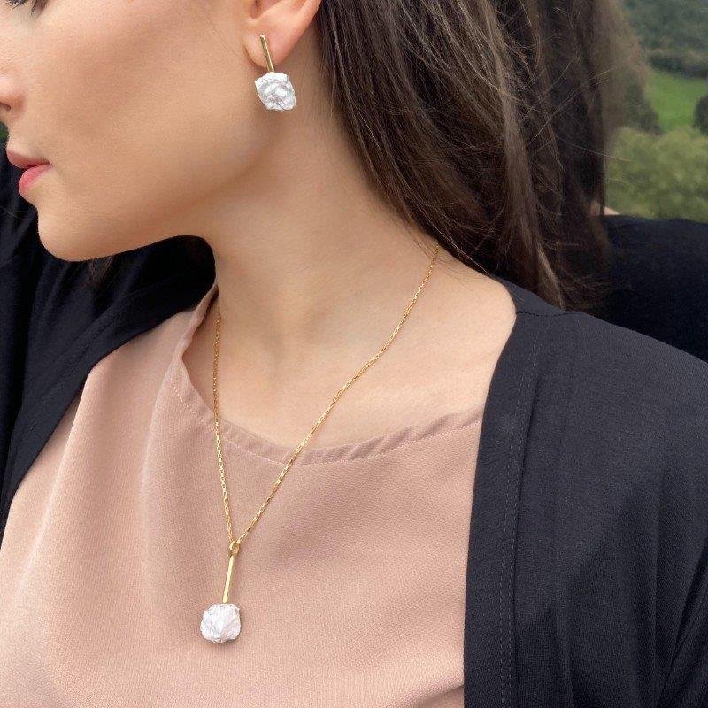 CONJUNTO FOLHEADO A OURO