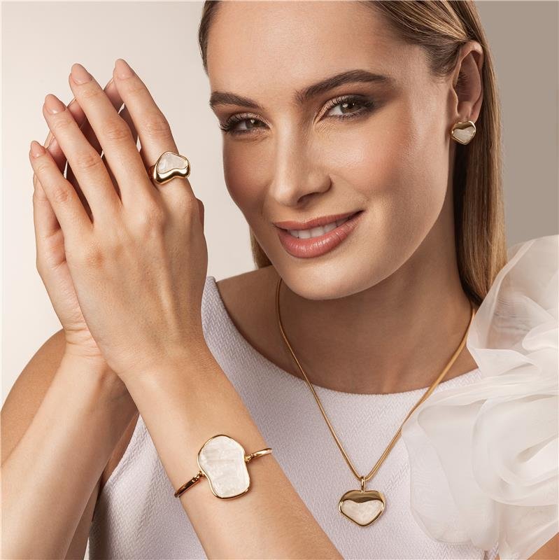CONJUNTO FOLHEADO A OURO