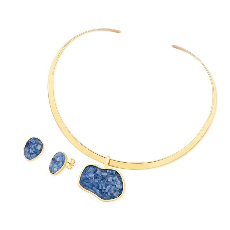 CONJUNTO FOLHEADO A OURO