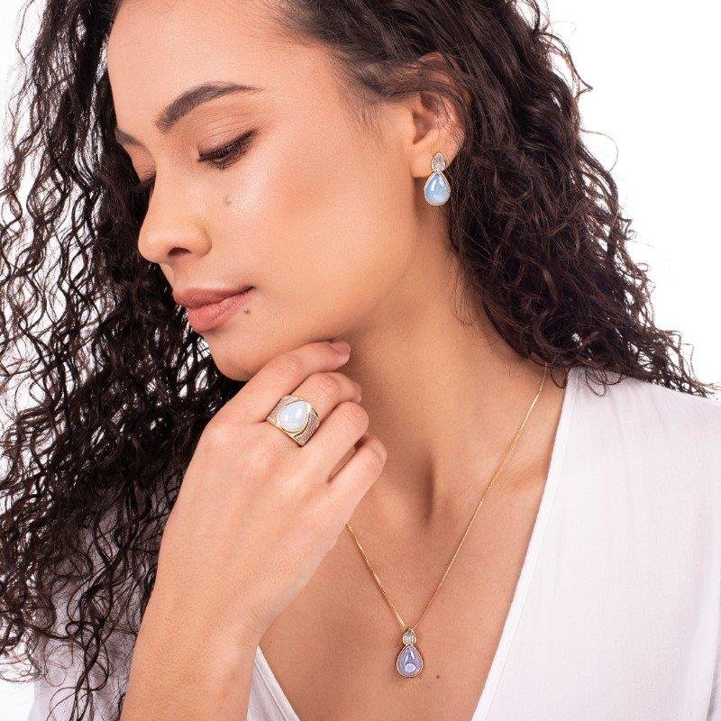 CONJUNTO FOLHEADO A OURO E RÓDIO BRANCO COM EFEITO PEROLADO