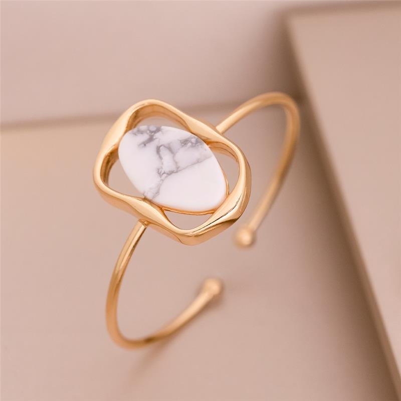 PULSEIRA FOLHEADO A OURO