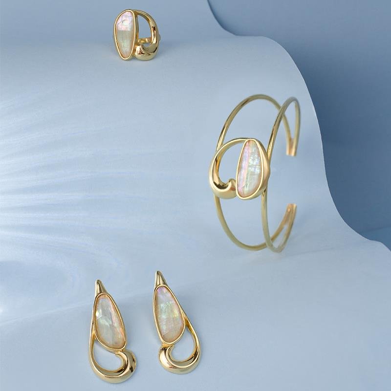 PULSEIRA FOLHEADO A OURO
