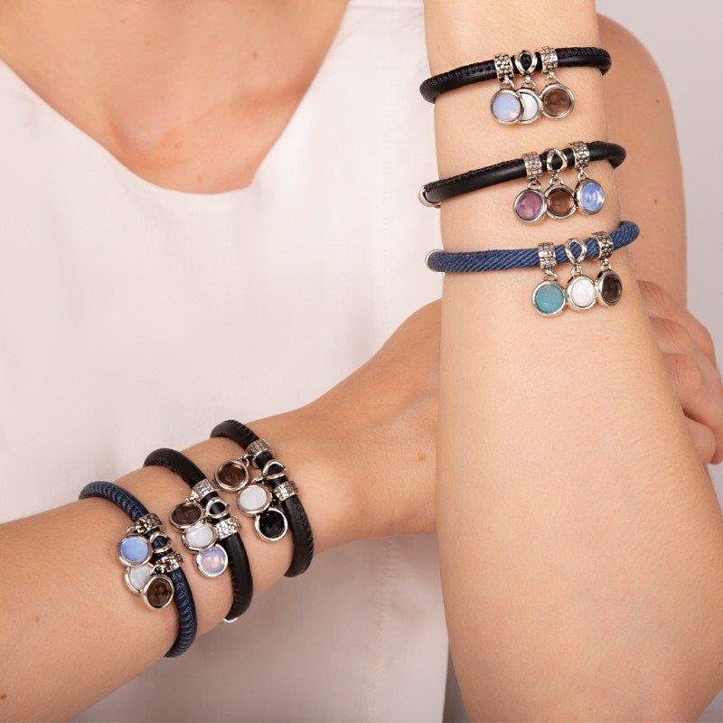 PULSEIRA DE COURO PRETO TEXTURIZADO FOLHEADO RÓDIO