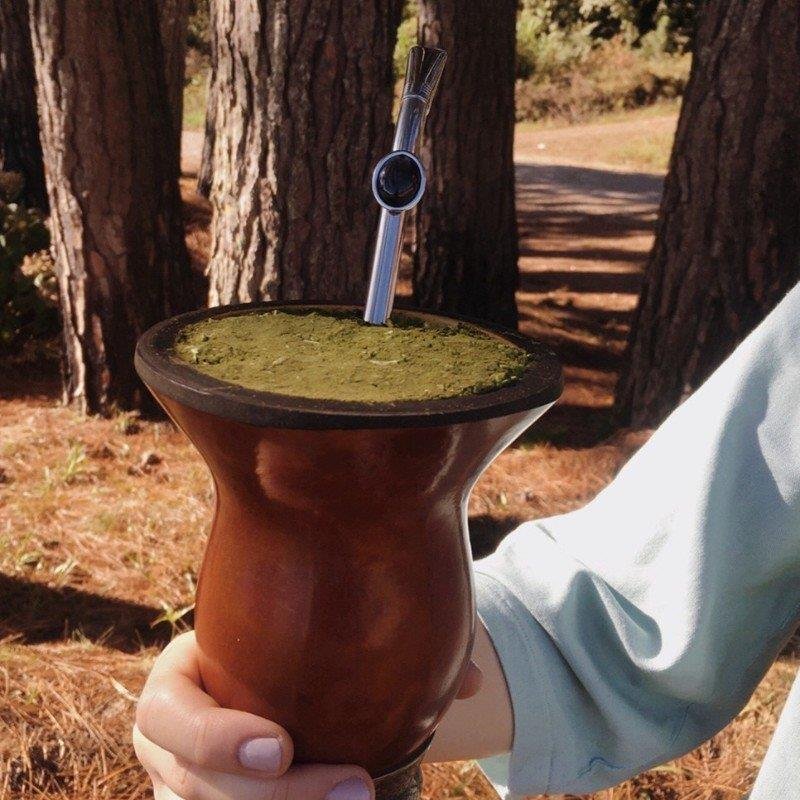 BOMBA DE CHIMARRÃO DE 25CM EM AÇO INOX COM DETALHE FOLHEADO A PALÁDIO
