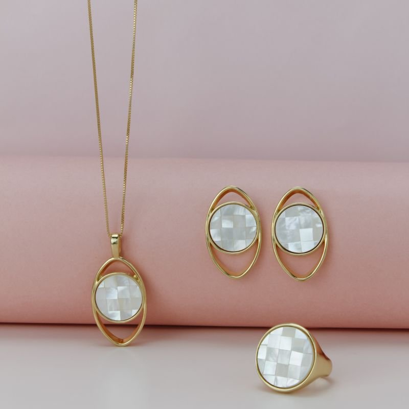 CONJUNTO FOLHEADO A OURO